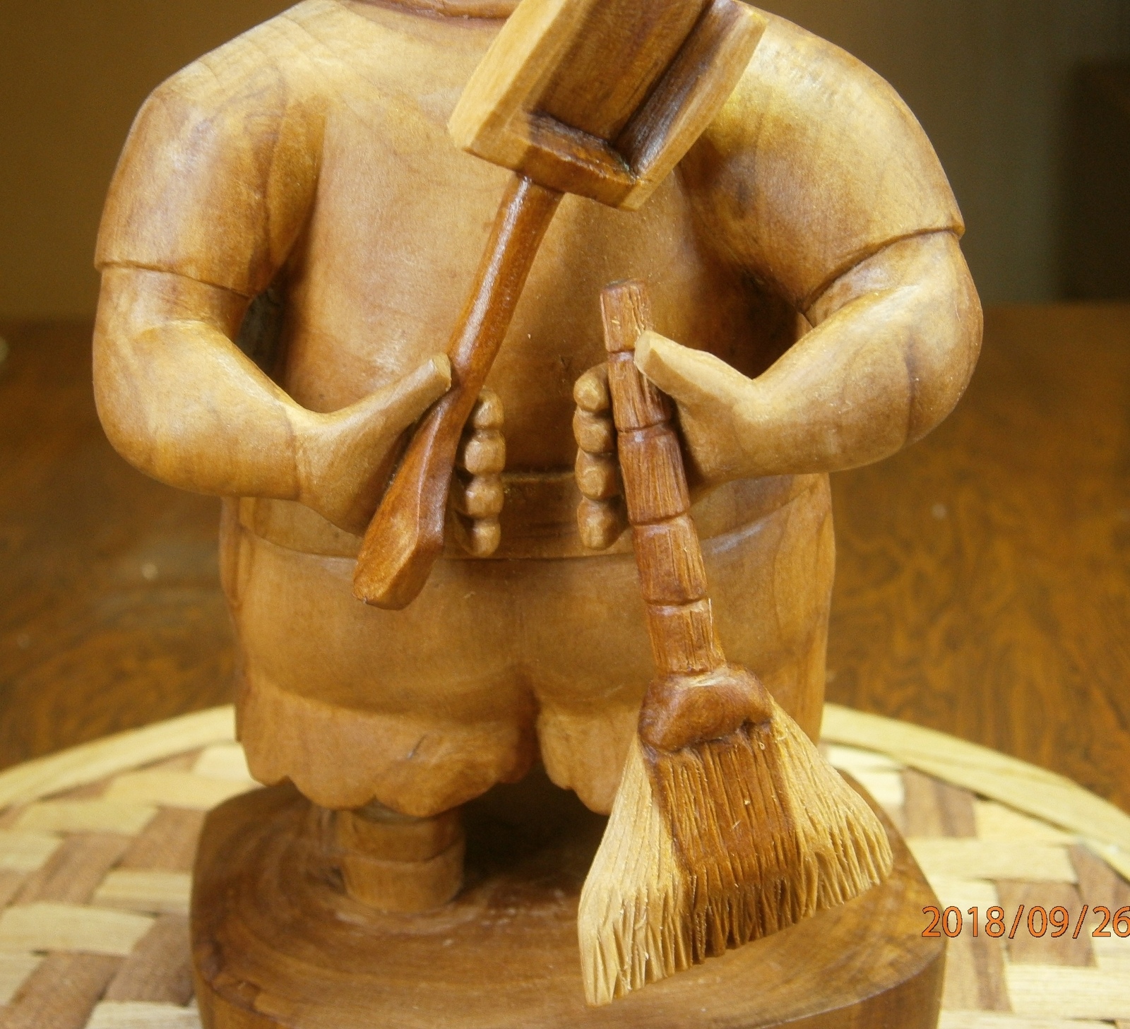 Woodcarving. - My, Father, Wood carving, Handmade, Treasure Island, Longpost, Velikie Luki, GIF