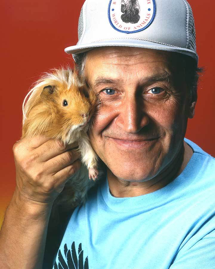 Nikolai Nikolaevich Drozdov with a guinea pig - Nikolay Drozdov, Guinea pig