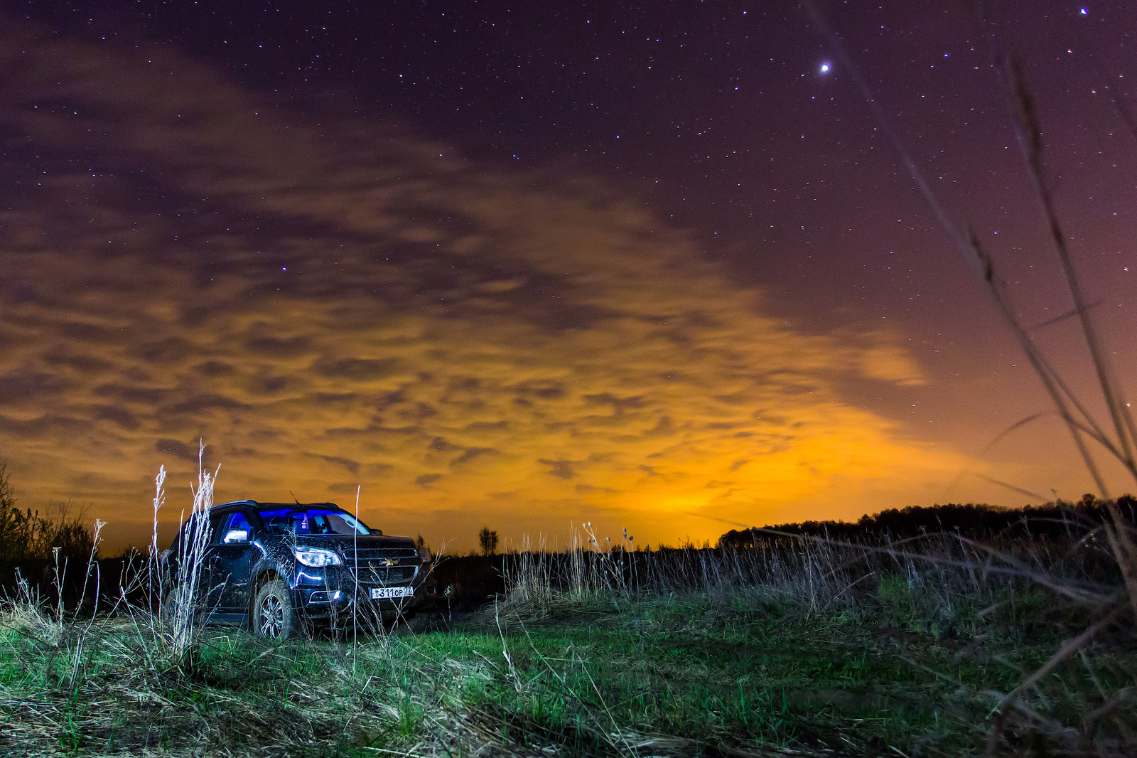 Cars under the stars - My, The photo, Auto, Sky, Hyundai santa fe, Chevrolet trailblazer, Night, Iridium