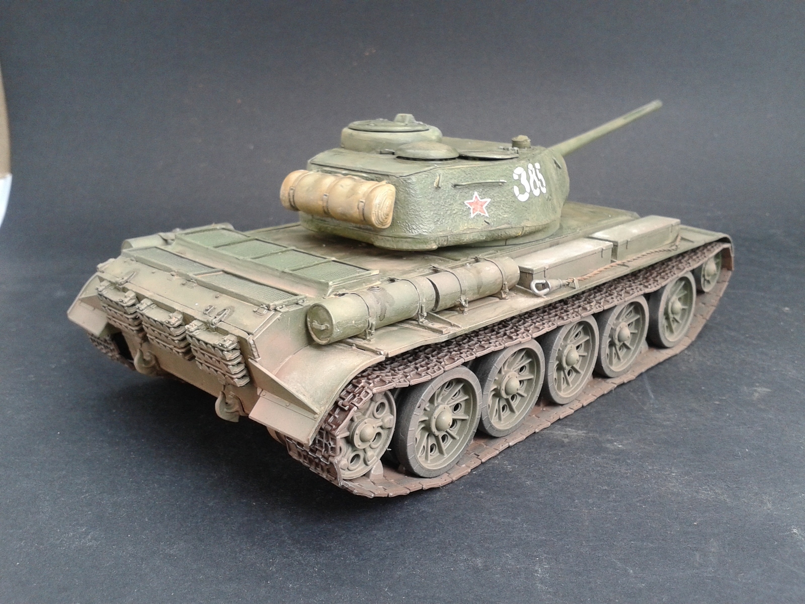 Model of the Soviet T-44 tank from Miniart in 35th scale. - My, Stand modeling, Tanks, Interior, Longpost