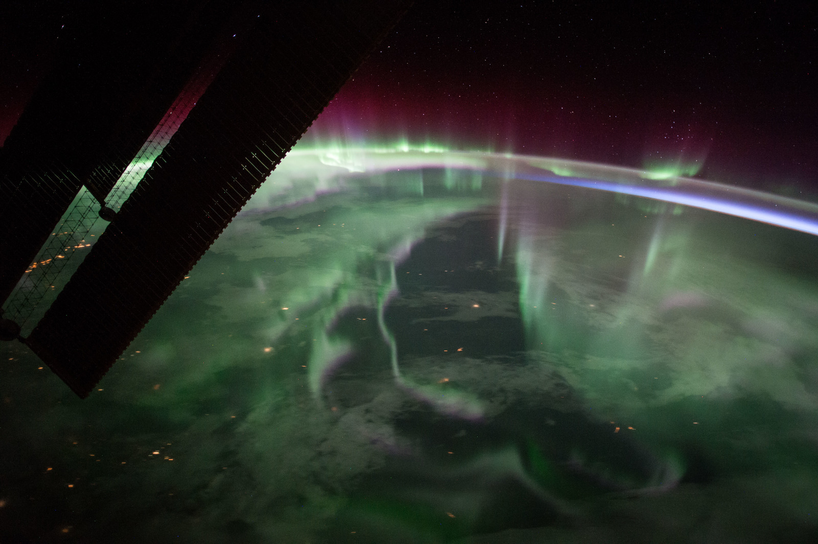 Northern lights over Canada. ISS - ISS, The photo, Orbit, Canada, Polar Lights, Space