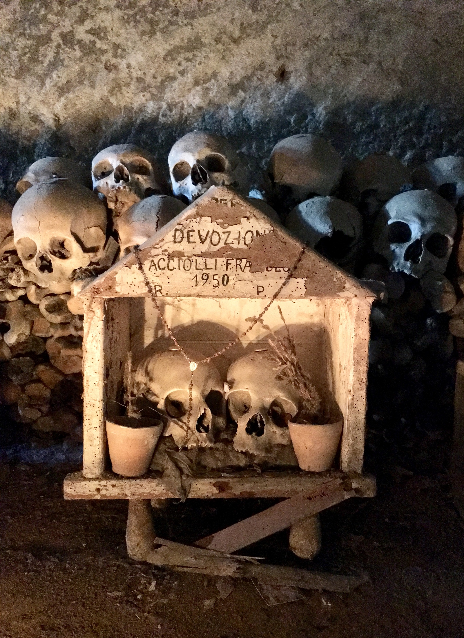 Memento mori - My, , Naples, Remains, We will all be there, Longpost, Cemetery