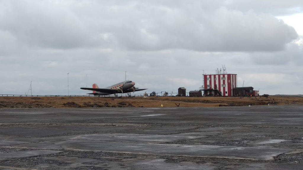 What does the most terrible of the operating airports in Russia look like? - Airplane, The airport, Longpost