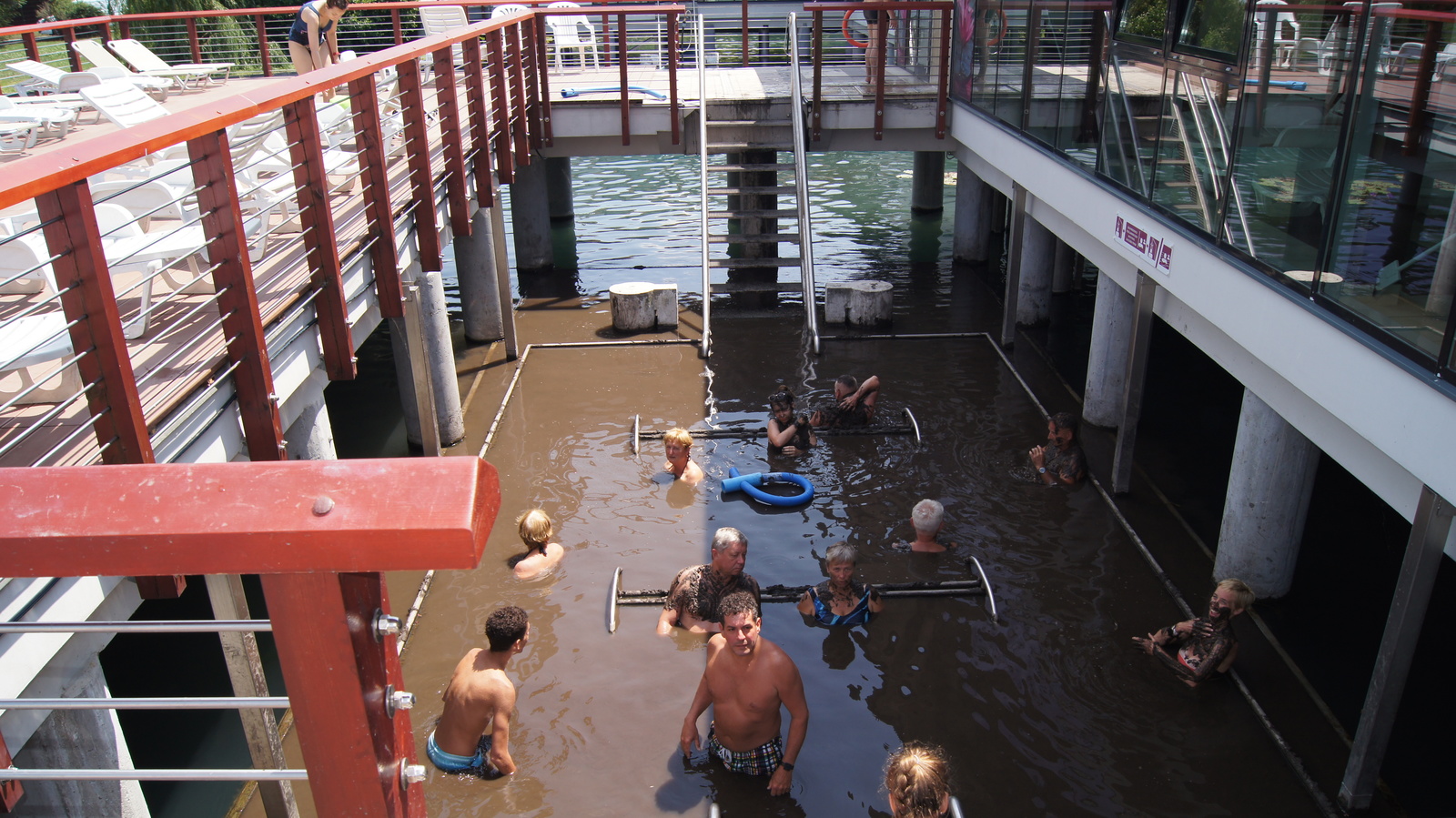 Heviz in July. Hungary - My, Hungary, Bathing, HГ©vГ­z, Longpost, Bathing