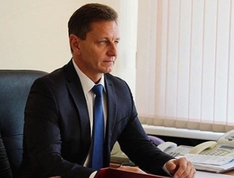 The Vladimir governor was suspected of receiving a fake diploma. After the scandal with the golden judge Khakhaleva - news, Russia, The governor, Officials, Vladimir region, Elena Khakhaleva, Diploma