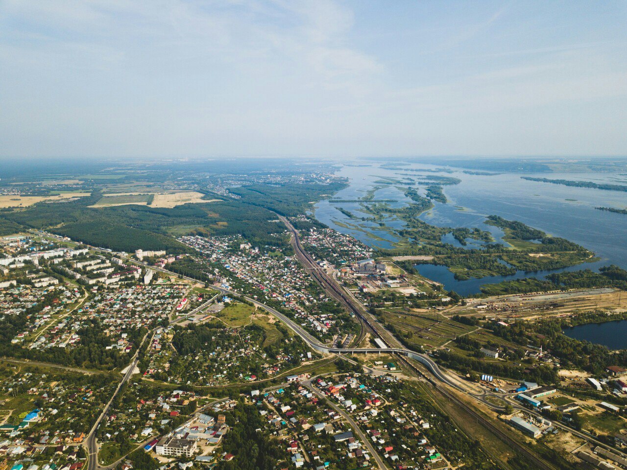 Безмятежный городок на Волге, фото с высоты - Фотография, Зеленодольск, С высоты птичьего полета, Волга, Вид сверху