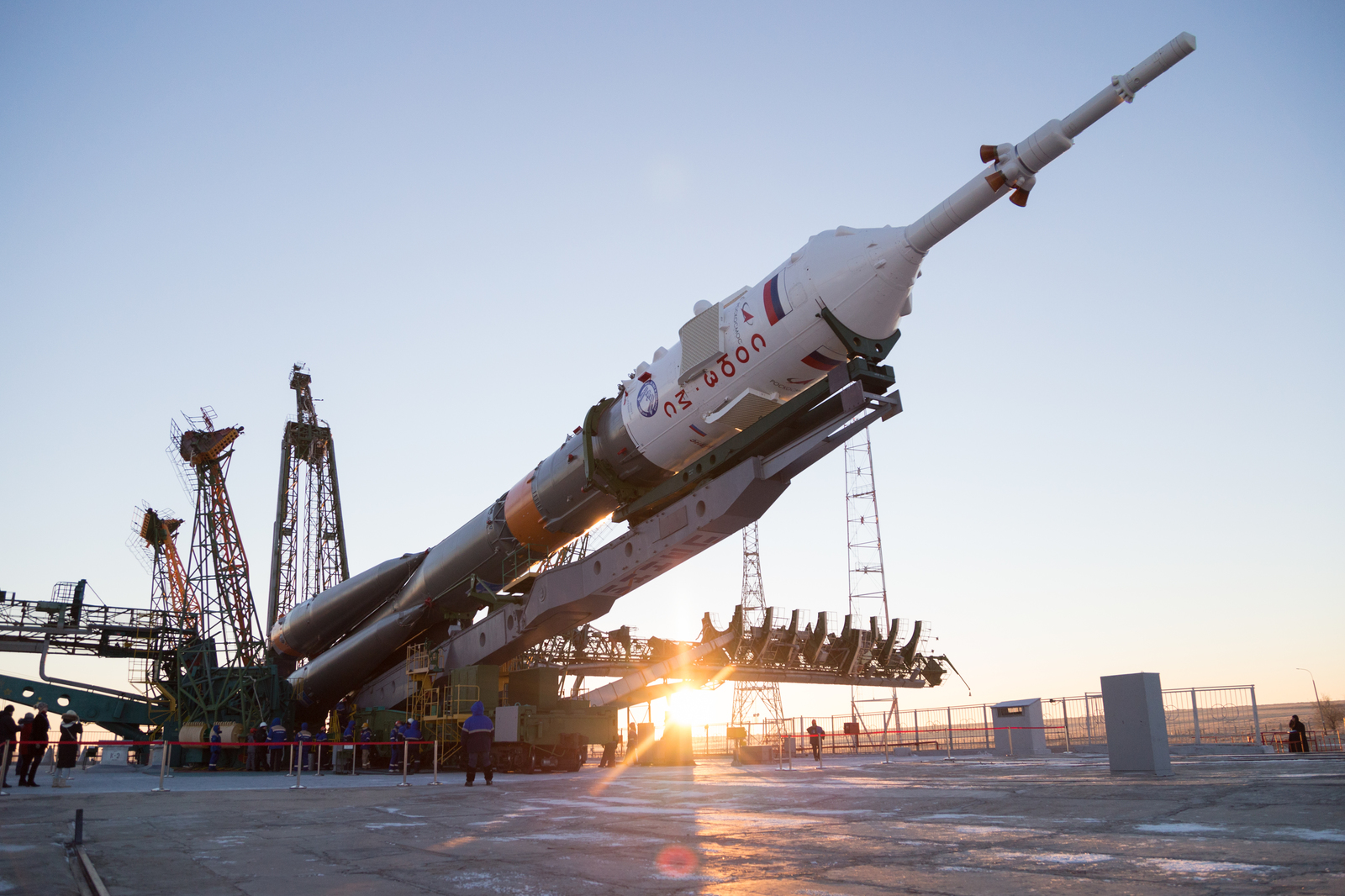 The Soyuz-FG launch vehicle is ready for launch on December 3. - Space, Rocket, Cosmodrome, Baikonur, ISS, Roscosmos, NASA, Космонавты, Video, Longpost