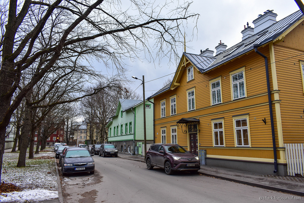 What is being done with wooden buildings in Tallinn - Estonia, Tallinn, Europe, Longpost, Architecture, The photo, Urbanism, Building, House