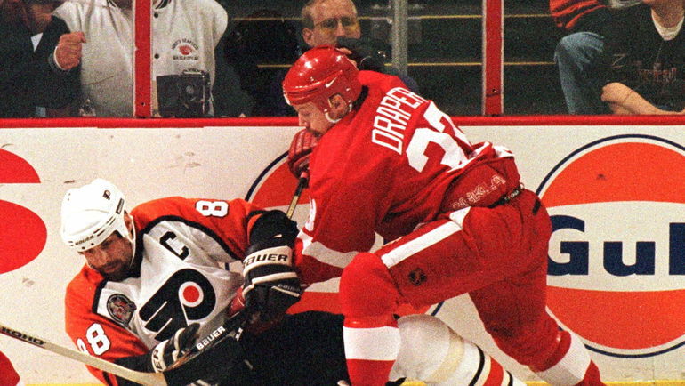 Shanahan flew into Rua and both went up in the air. The bloodiest massacre in the NHL. - Hockey, Nhl, , Longpost