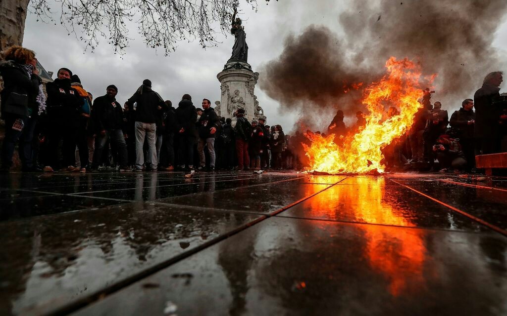 France today - France, Paris, Protest actions, Politics, Longpost, Negative