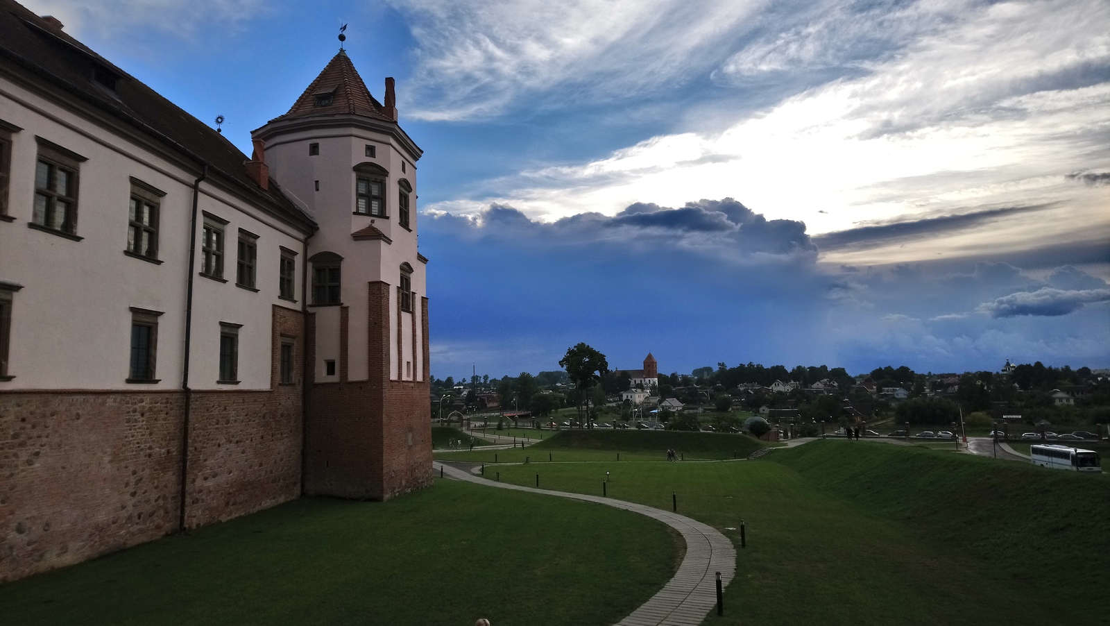 Mir Castle. - My, Peace, Mir Castle, Republic of Belarus, The photo, Mobile photography, Longpost