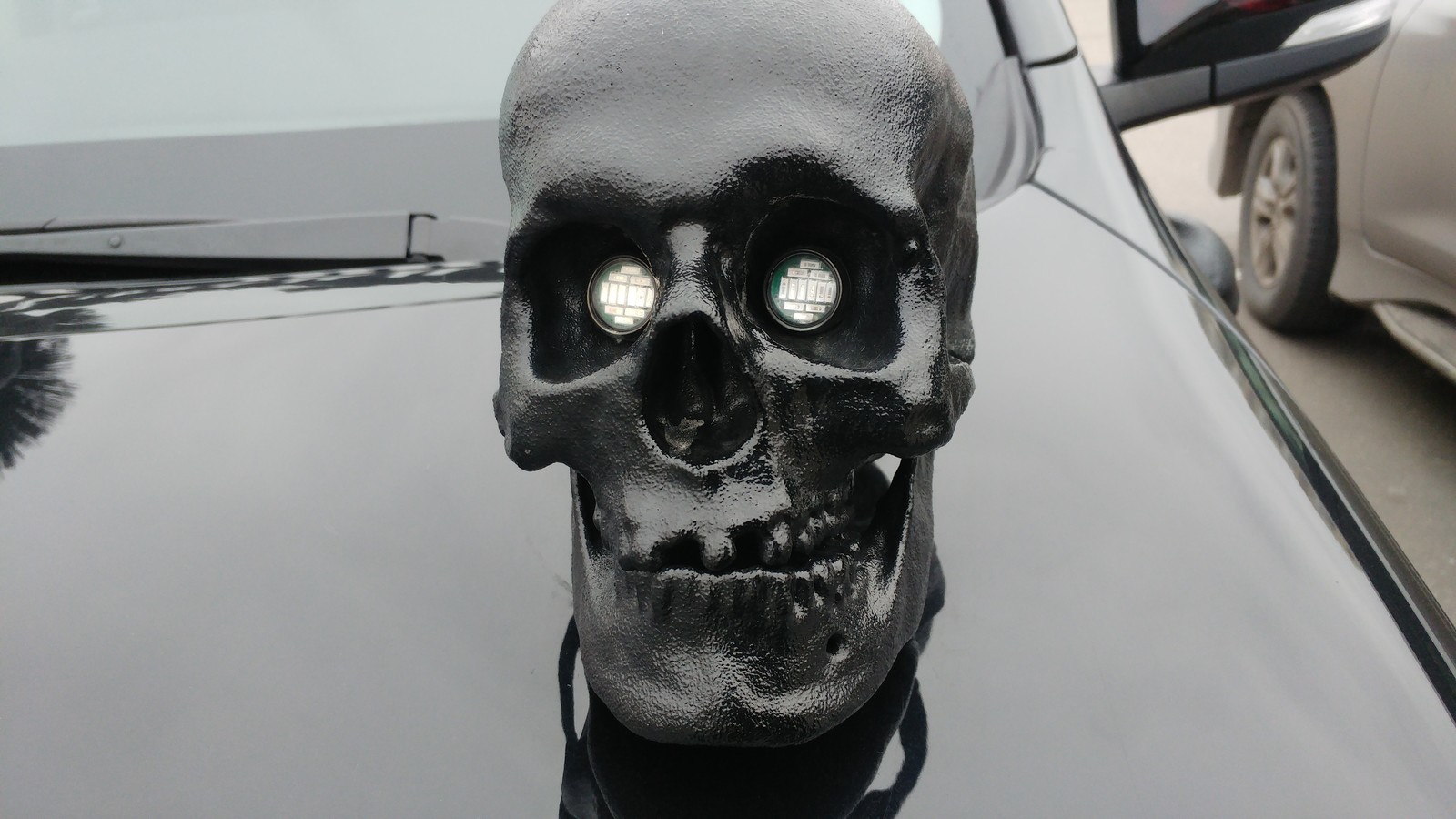 I wonder who is the driver of the car? - My, Car, Style, Scull, Creation, Longpost