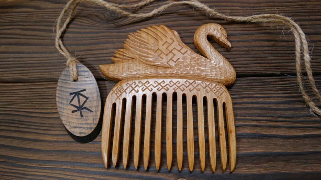 Comb made of cherry wood Swan - My, Wood carving, Handmade, Crest, Wooden ridge, Symbol, Handmade, , Symbols and symbols