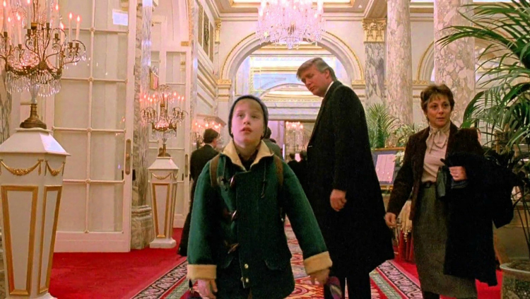 Photos from the set and interesting facts for the film Home Alone 2: Lost in New York 1992 - John Hughes, Chris Columbus, Macaulay Culkin, Joe Pesci, Home Alone 2, Photos from filming, 90th, Longpost