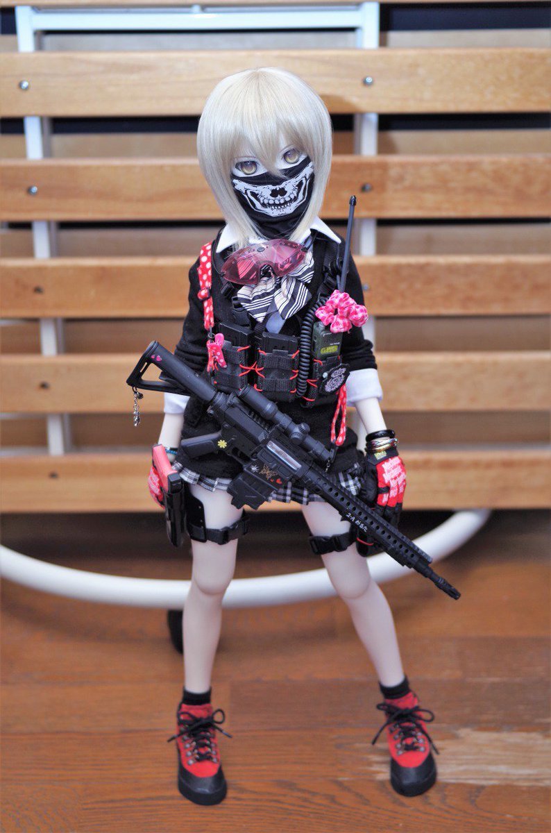 A collection of firearms dolls. - Jointed doll, A selection, Longpost