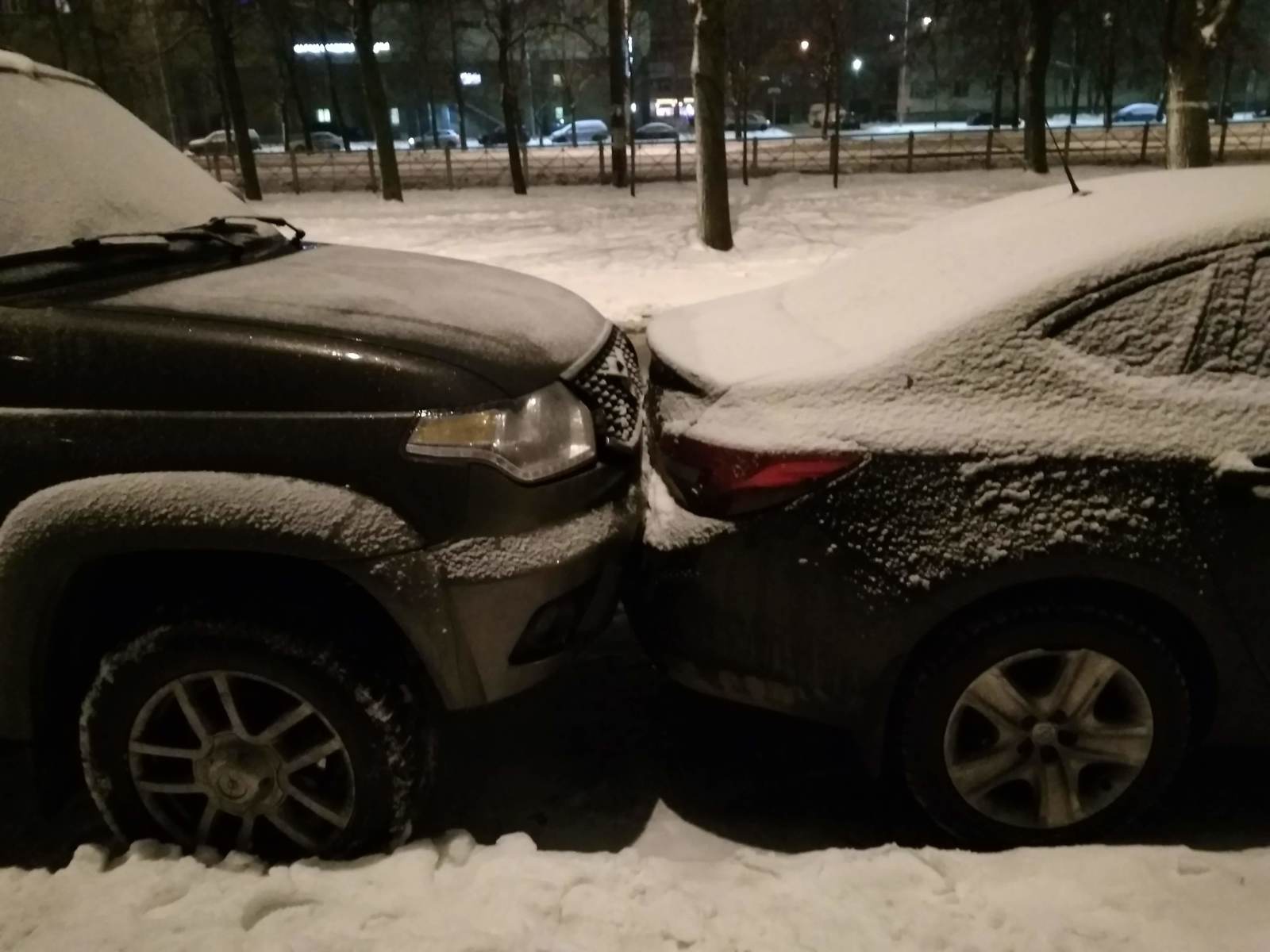 Оставь машину дома, и не попадешь в ДТП... | Пикабу