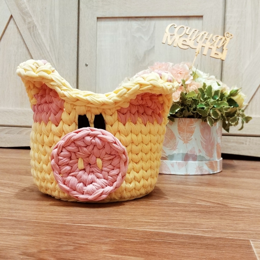 Piggy basket made of knitted yarn - My, Needlework without process, Handmade, Crochet, Pig year, Jersey, Basket, New Year, Longpost