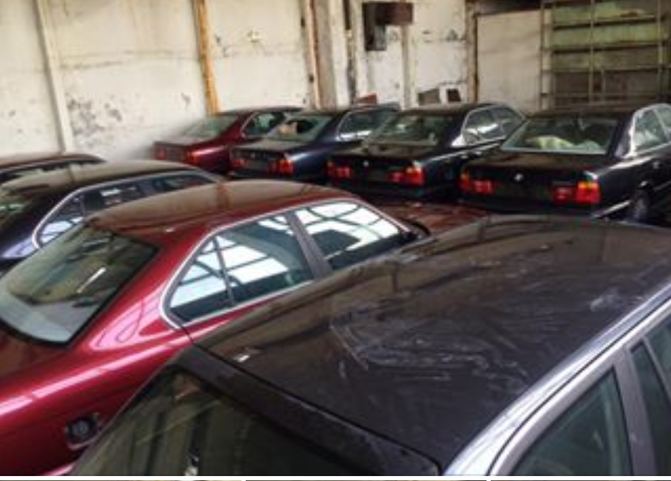 Forgotten warehouse with new BMWs found in Bulgaria - Find, Retro car, Bulgaria, Bmw, BMW e34