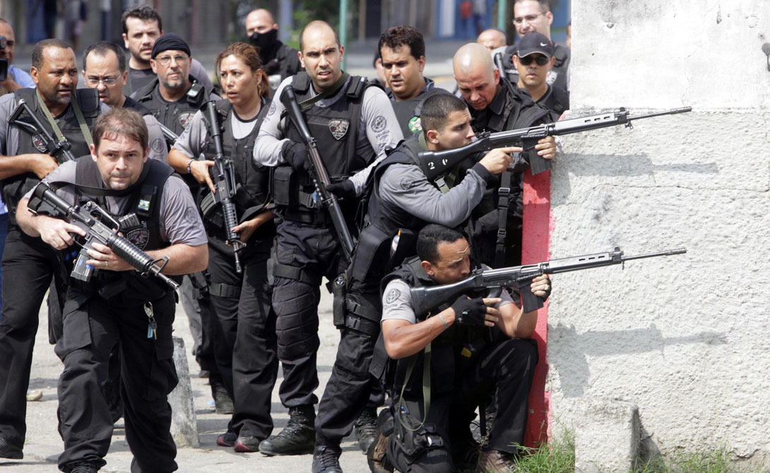 In Brazil, armed bandits will be killed on the spot - Brazil, Gang, Police, Robbery, Video