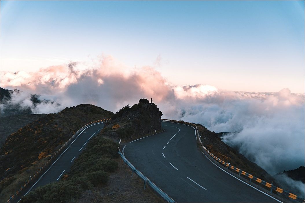 the road to the clouds - Serpentine, The mountains, Clouds, Road