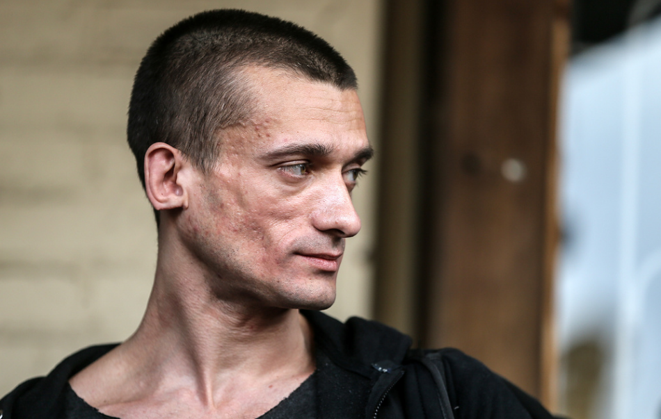 Pyotr Pavlensky was sentenced in France to three years in prison. - Peter Pavlensky, Court, Solution, France