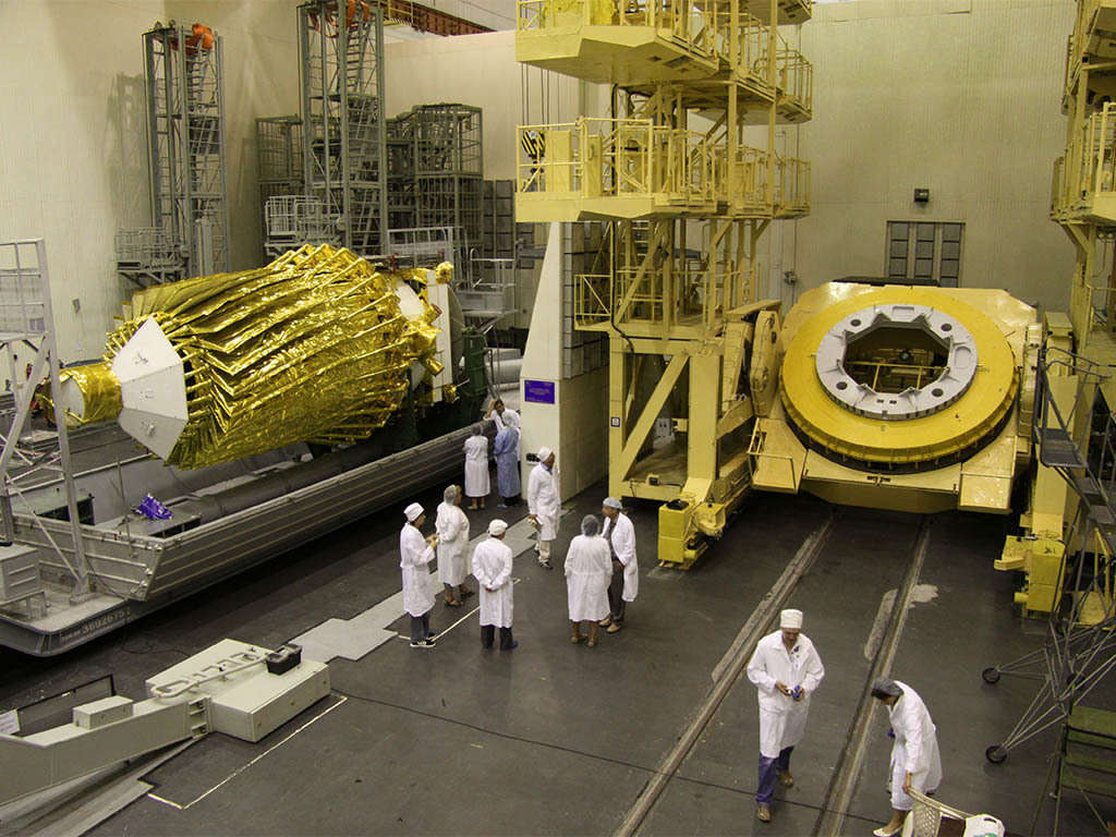 Lost connection with the only Russian space telescope - Space, Russia, Satellite, Roscosmos