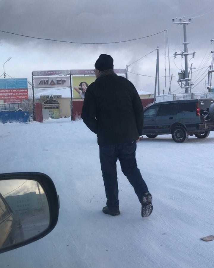 Таксист в Якутске очень удивился и обрадовался поступку пассажира. - Якутия, Якутск, Пассажиры, Такси, Подарки, Щедрость, Фотография, Длиннопост