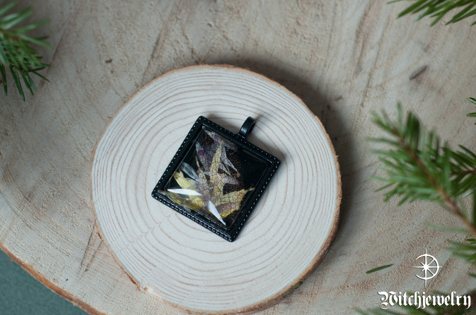 Square pendants with flower petals - My, Pendant, Epoxy resin, With your own hands, Needlework without process, Flowers, Decoration, Longpost