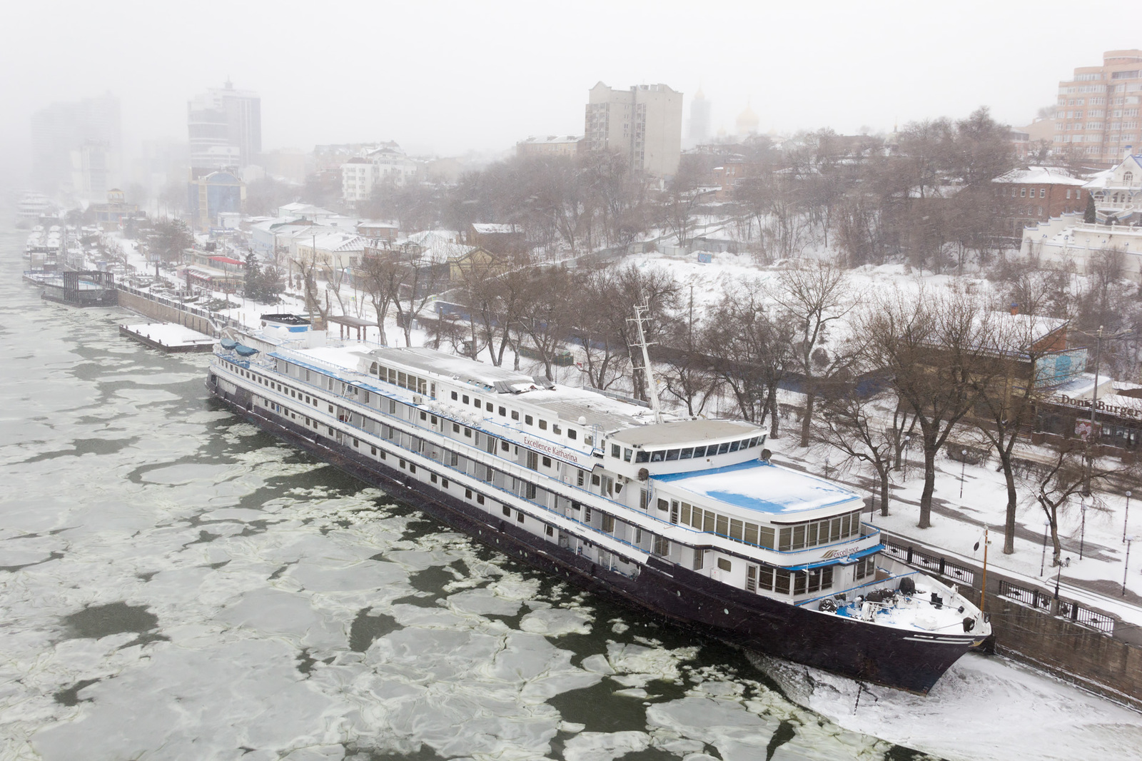 When you can't see anything because of the snow: - My, The photo, Hobby, Rostov-on-Don, Canon 60d, Snow, Longpost