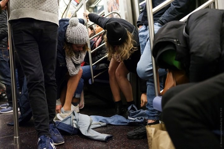 Without pants and in 2019 - New York, Metro without pants, Longpost