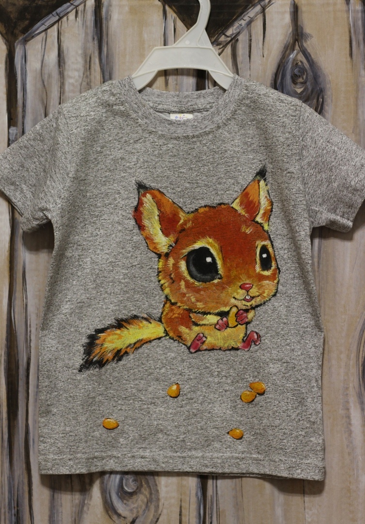 I draw on fabric. Petty petty. - T-shirt, Acrylic, Painting, Squirrel