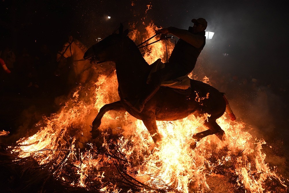 Las Luminarias - Spain, The festival, Longpost