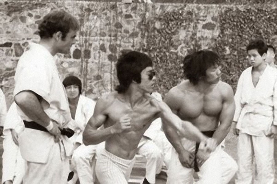 Bruce Lee real fights - Bruce Lee, Chuck Norris, Real combat, Fight, Hong Kong, Dragon's Exit, The Dragon, China, Longpost