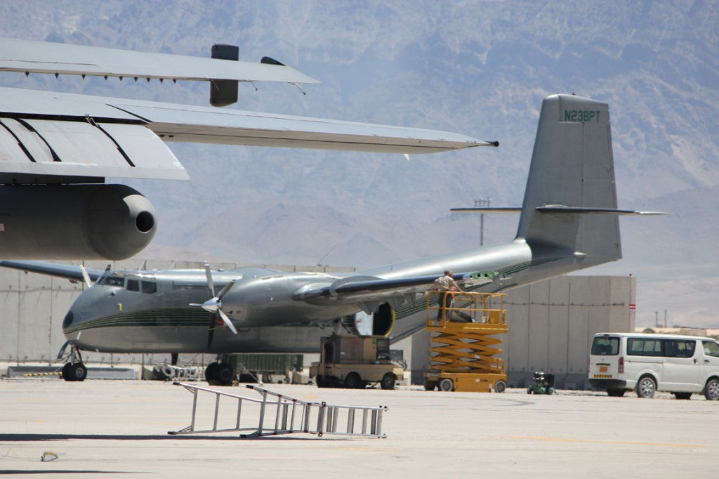 DHC-4T Turbo Caribou - один из редчайших транспортных самолётов короткого взлёта и посадки середины прошлого века. - Моё, Самолет, Аэропорт, Споттинг, История, Stol, Видео, Длиннопост