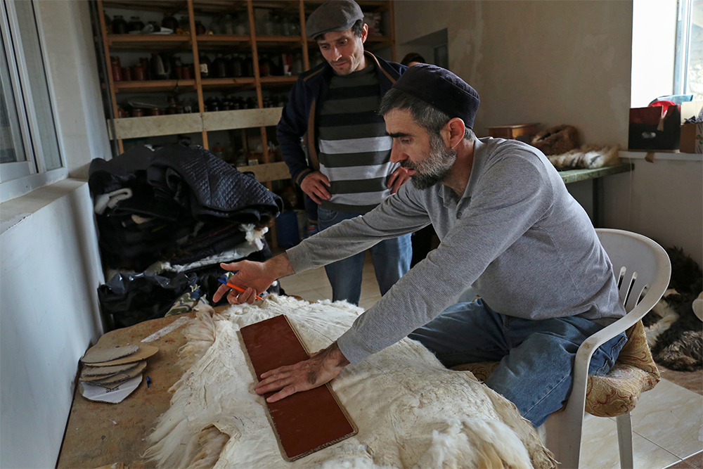 How hats are sewn in Dagestan - Papaha, Dagestan, Longpost