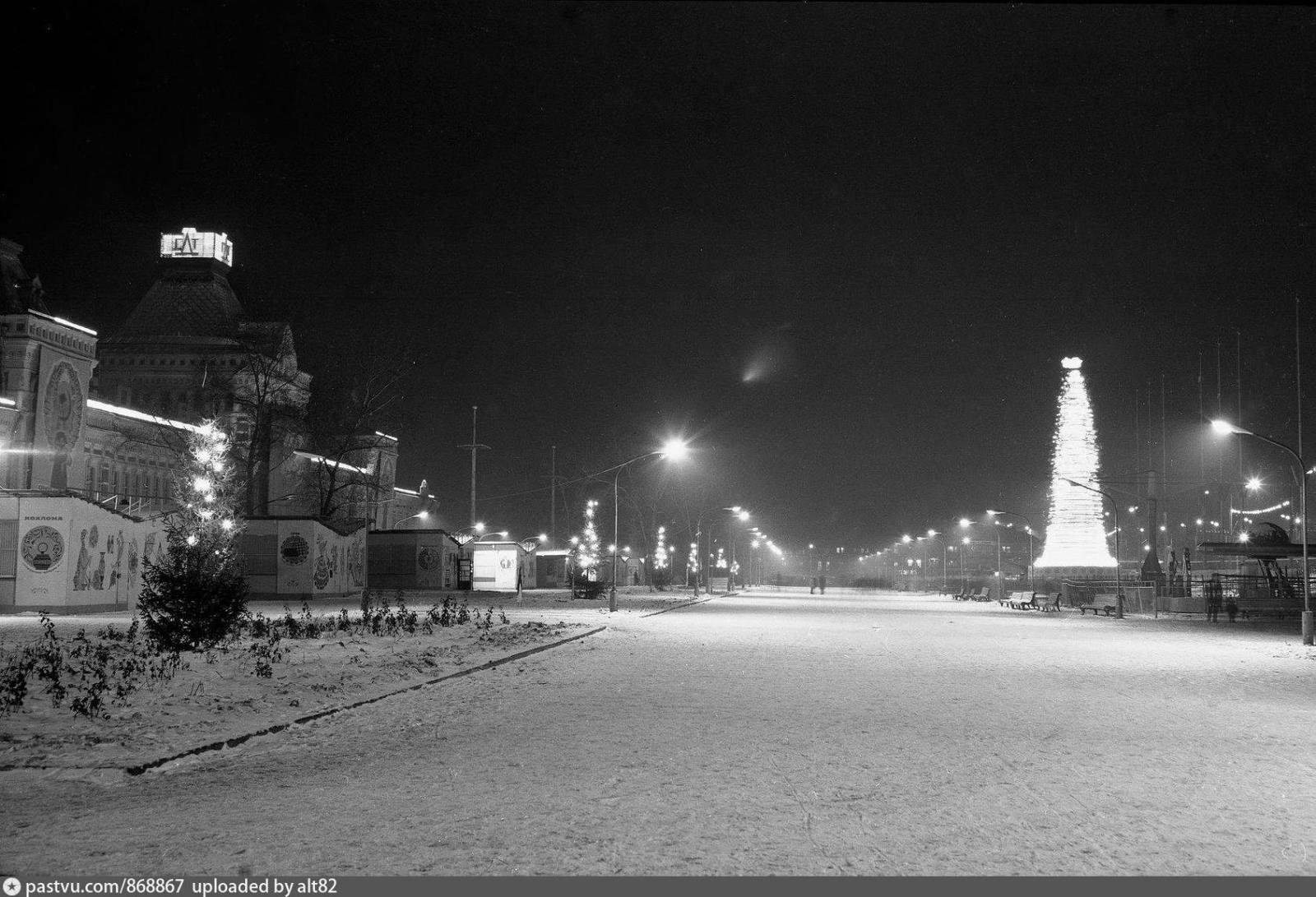 Night city Gorky - the USSR, bitter, Night filming, Illuminations, Longpost, Old photo