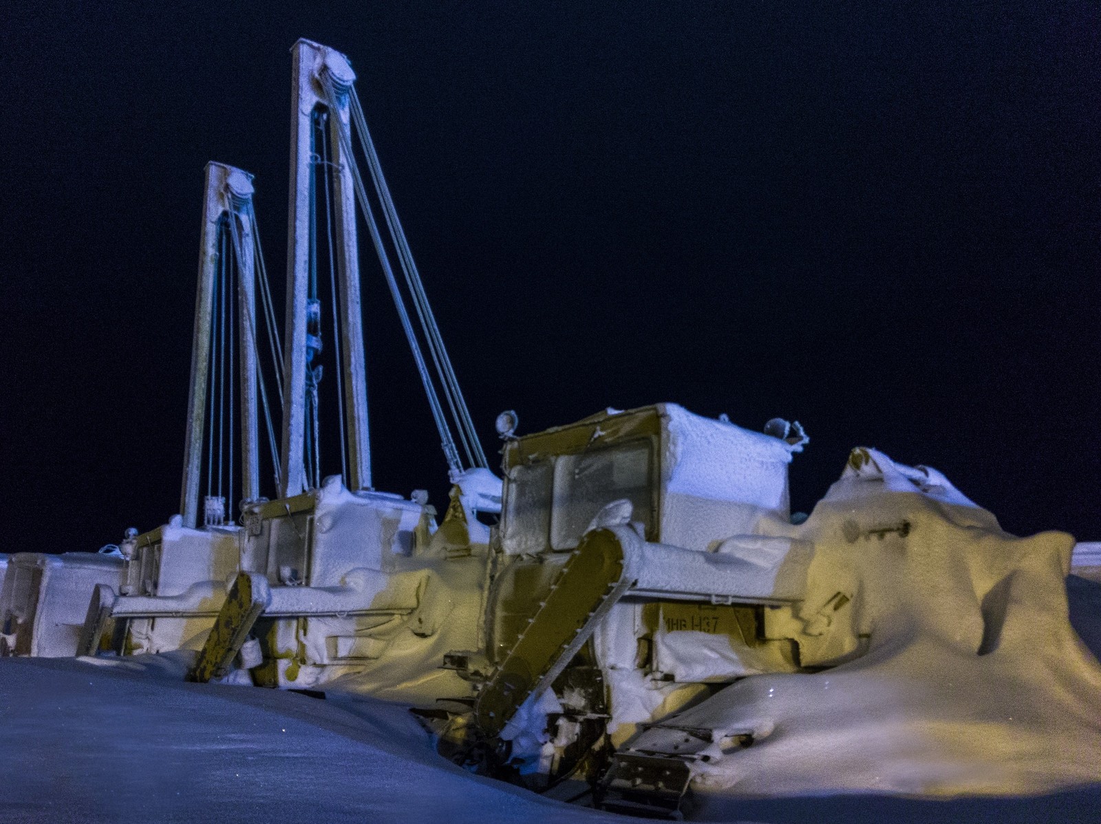 Hardworkers beyond the Arctic Circle. - Technics, Cold, From the network, Longpost