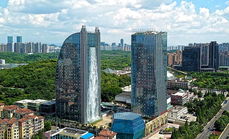 Waterfalls in the city. - Waterfall, China, Urban environment, Longpost, Guiyang