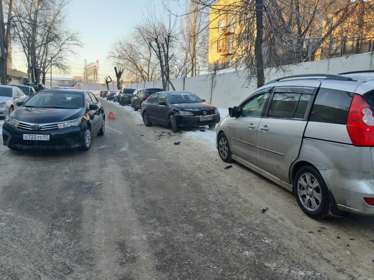 В Подмосковье пьяный автоинструктор устроил массовую аварию | Пикабу