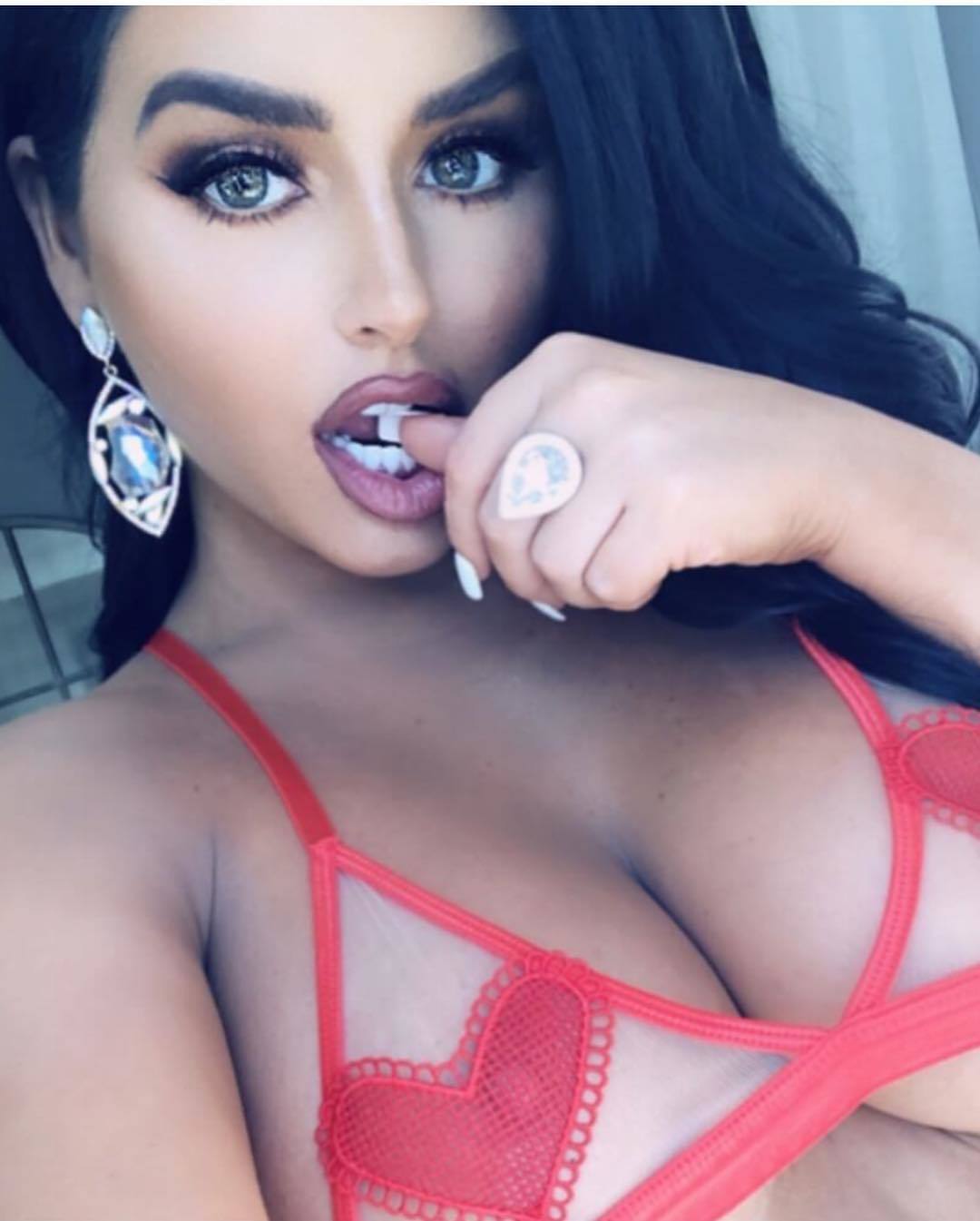 Abigail Ratchford is a popular American model and actress. Abigail is one of the highest paid swimwear and lingerie models. - NSFW, The photo, Boobs, Models, Girls, Beautiful girl, Selfie, Fitonyashka, Longpost