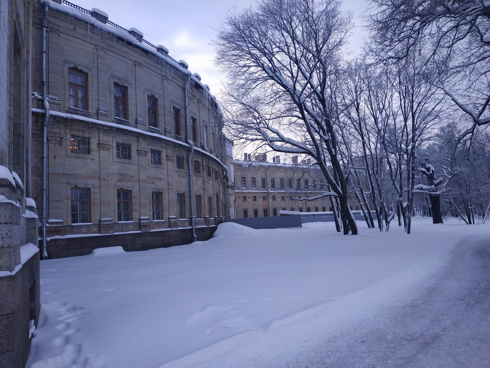 Ленинградская область. Город Гатчина. Гатчинский дворец, зима. | Пикабу