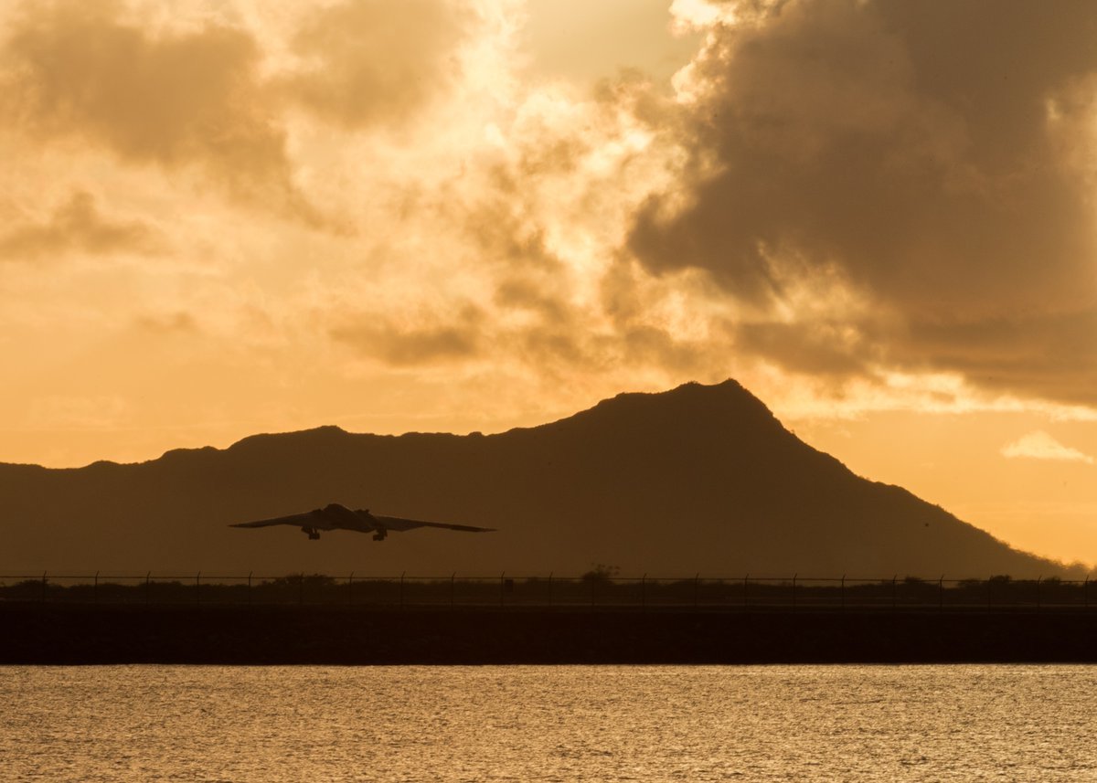 B-2 Spirit в 2019м - Northrop B-2 Spirit, Самолет, Бомбардировщик, Авиация, Длиннопост