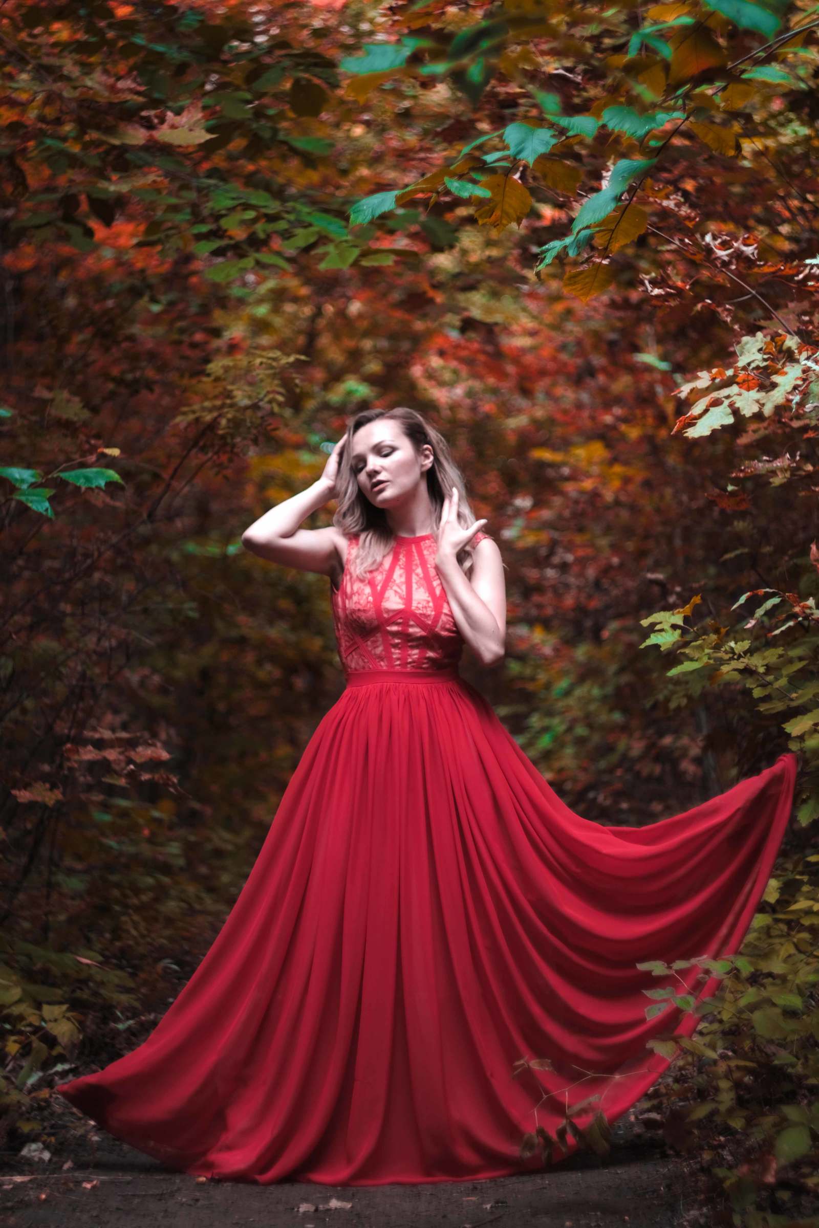 A bit of autumn... - My, Helios44-2, Girls, Autumn, The dress, Helios44-2