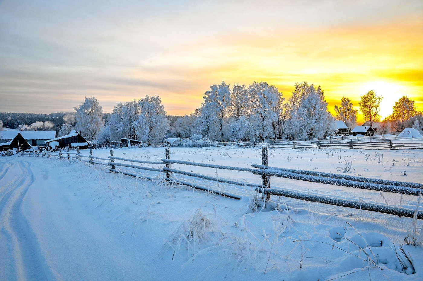 Symphony of sunset in the Urals - Ural, Snow, Winter, Sunset, The photo, Nature, Longpost