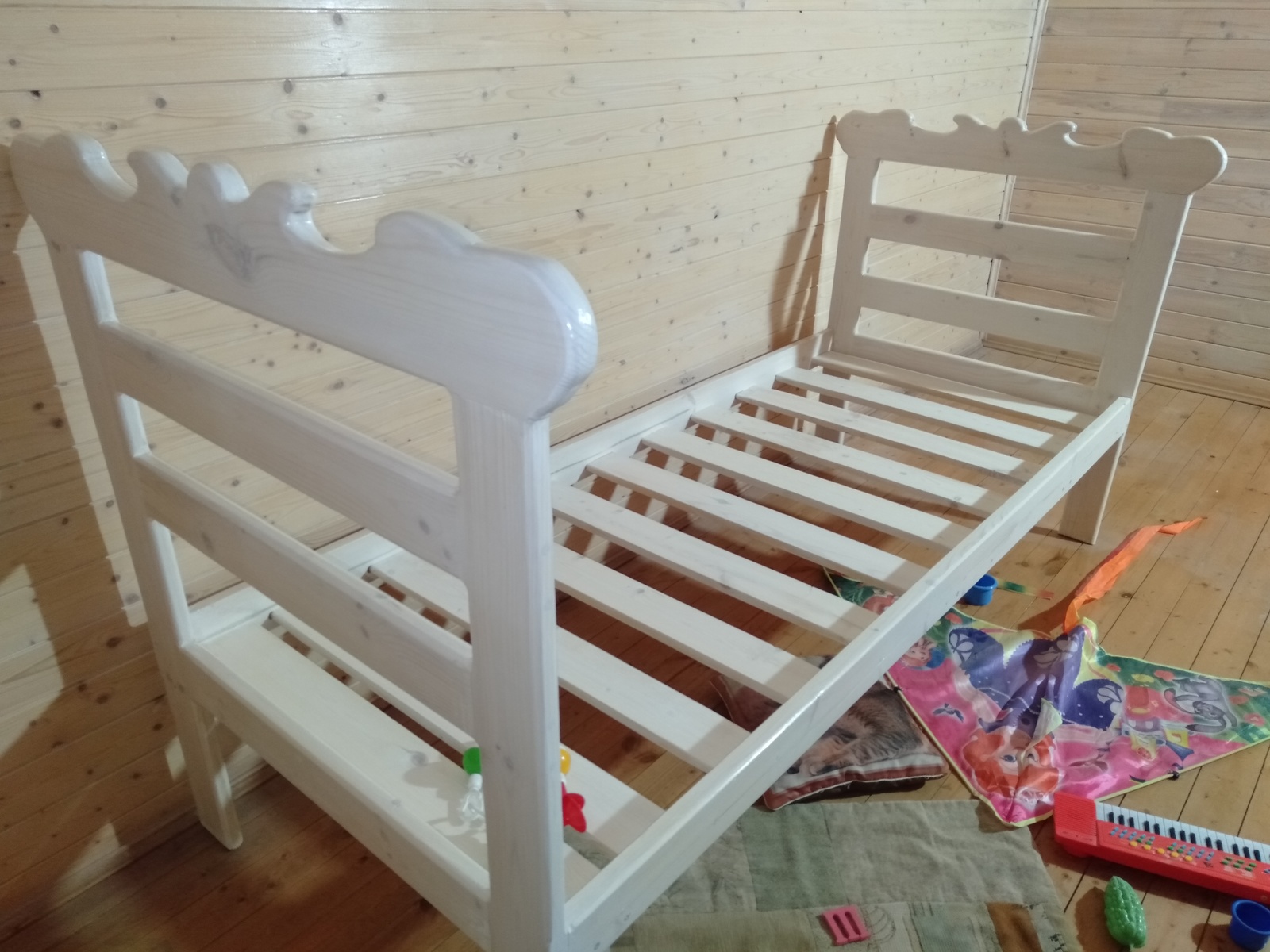 Baby crib from the remains of the construction site. - My, Children's furniture, Furniture, DIY furniture, Wood products, Carpenter