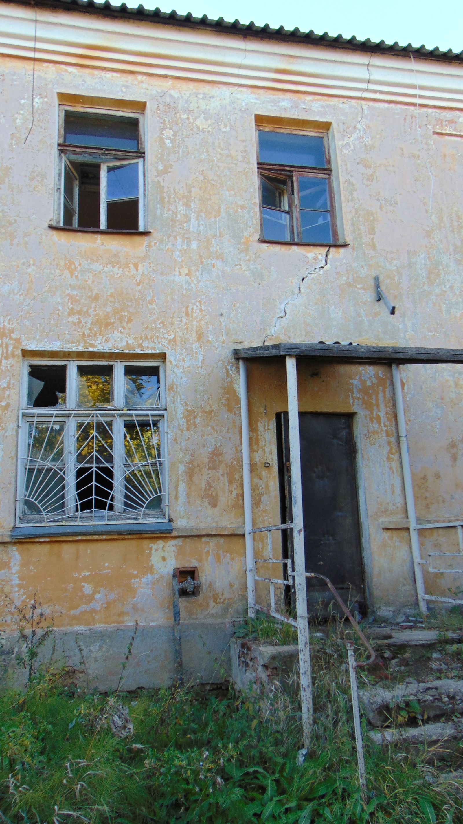Abandoned from army youth - My, Abandoned, Abandoned place, Dolgoprudny, Military Hospital, Stalk, Urbanturism, Video, Longpost