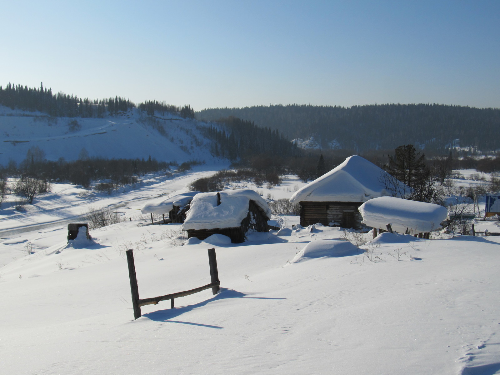 Abandoned in Siberia. - My, Abandoned, Winter, Snow, Village