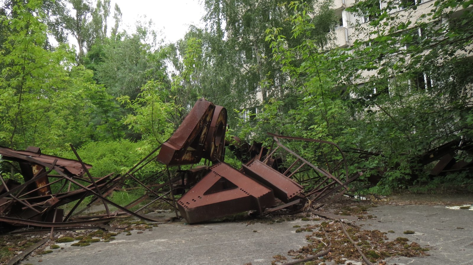 Зона отчуждения. Прогулка со сталкером по Чернобылю - Сталкер, Чернобыль, Припять, Длиннопост