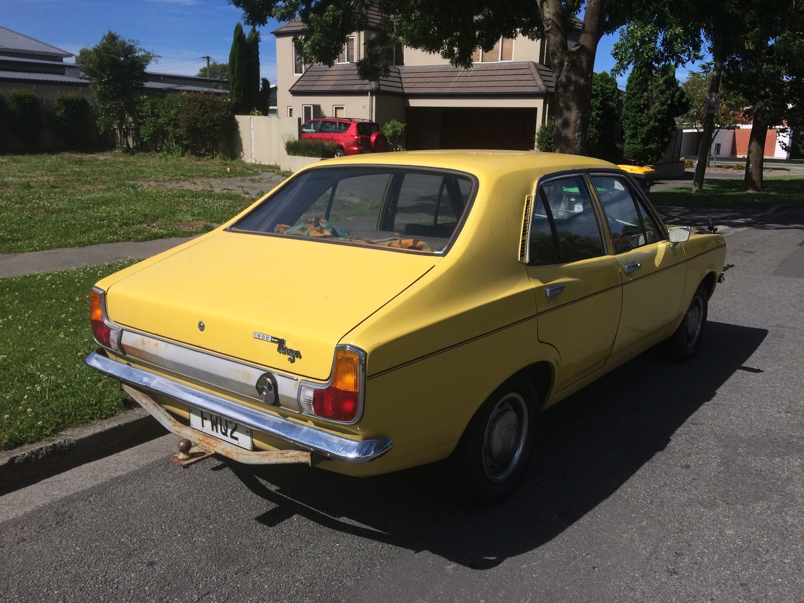 Hillman Avenger 1600 - семейный авто от бывшего подразделения компании Chrysler Europe (1970-е).И что-то Москвичевское во взгляде его... - Моё, Hillman avenger, Hillman 1600, Длиннопост, Авто