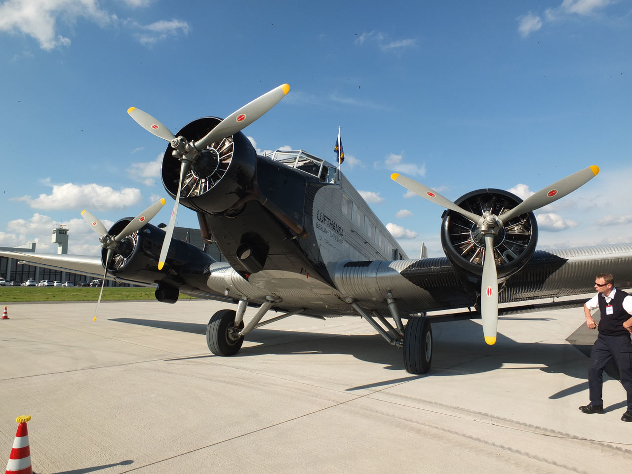 Junkers Ju-52/3m. Auntie Yu or corrugated miracle. - Germany, Longpost, Aviation, Airplane, The Second World War, Ju-52, Junkers